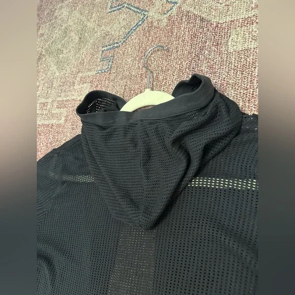 XCVI wearables long fishnet hoodie cardigan jacket like new size large - Picture 9 of 10